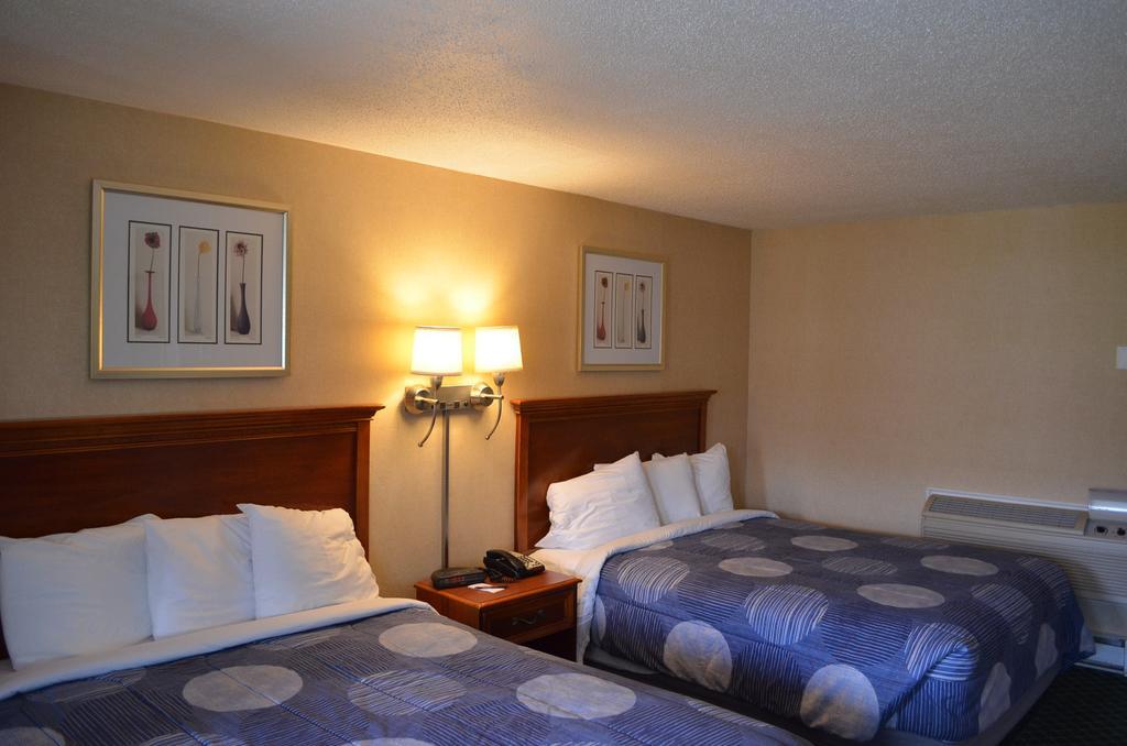 Hyannis Host Inn Exterior foto